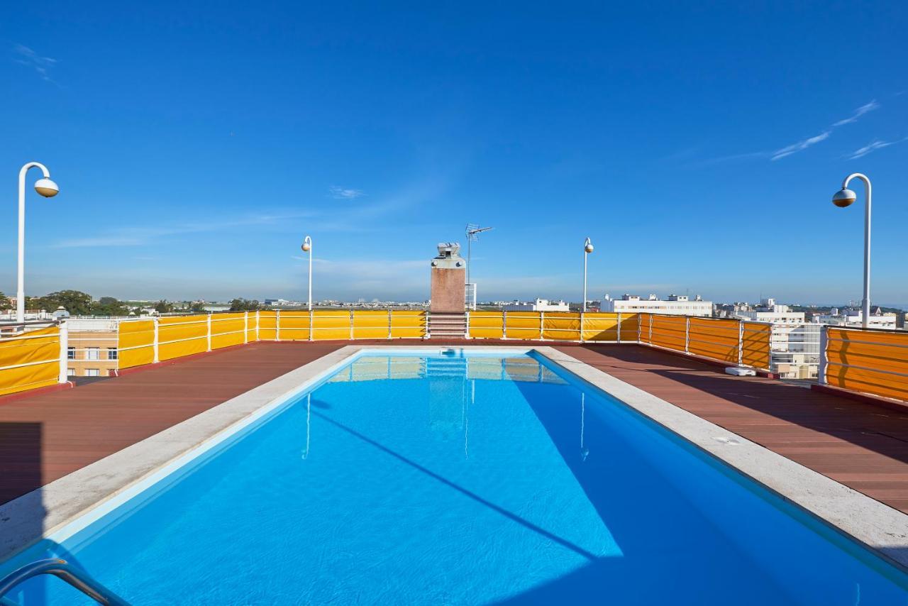 Modern Apartment With Swiming Pool & Garage - Lissabon Buitenkant foto